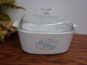 Vintage Corning Ware Country Cornflower 5 Liter Casserole w/ PYREX Lid