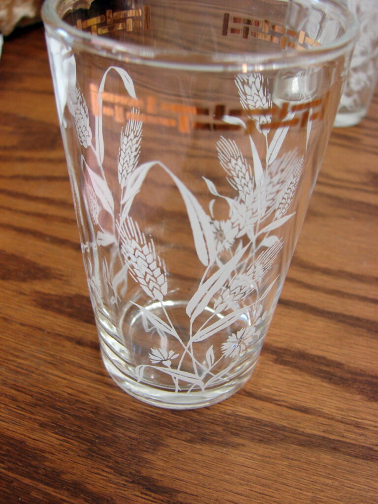 Vintage Hazel Atlas White Wheat Gold Aztec Highball Juice Glasses ...