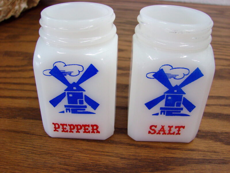 Vintage MCM Hazel Atlas Windmill Salt Pepper Shakers No Lids, Moose-R-Us.Com Log Cabin Decor