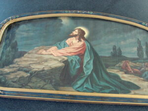 1940's Picture Jesus Apostles Gethsemane Floral Relief Gesso Curved Oval Frame