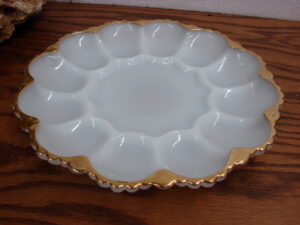 Vintage Pink Glass Square Cake Pan Flower Vine Embossed, Moose-R-Us.Com Log Cabin Decor