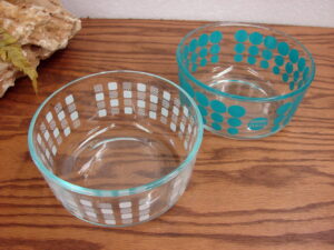 Pyrex 100th Anniversary 1915 Turquoise Dot White Square Bowls