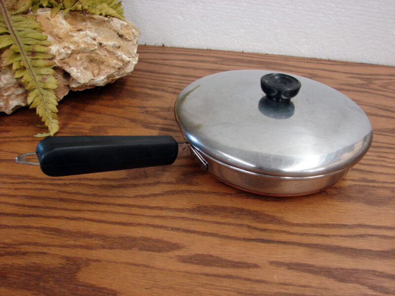 Vintage Norrisware Copper Bottom Fry Pan w/ Lid 7&#8243;, Moose-R-Us.Com Log Cabin Decor