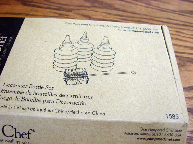 Original Pampered Chef Cookie Cake Decorator Bottle Set #1585 Complete, Moose-R-Us.Com Log Cabin Decor