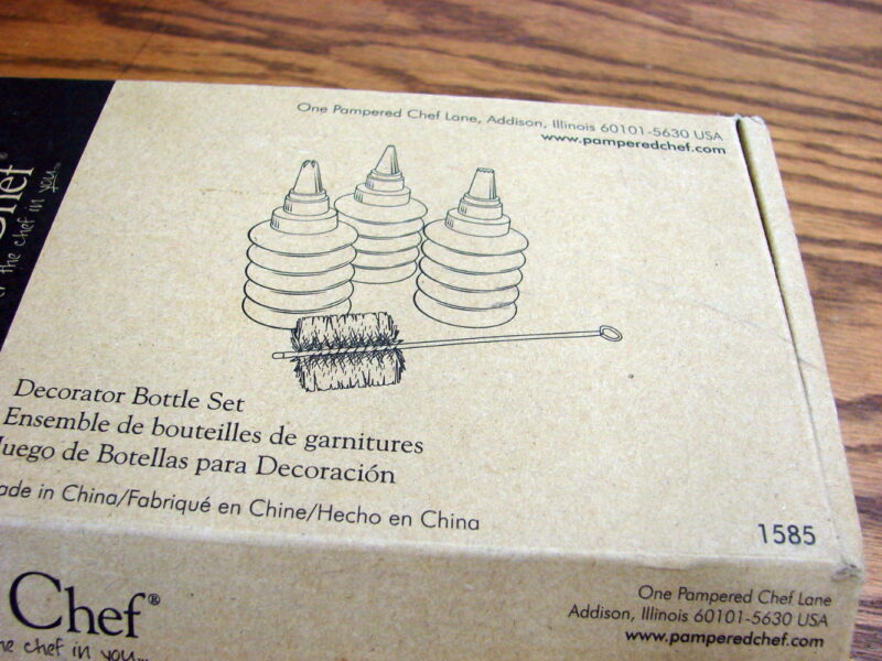 The Pampered Chef Cookie Cake Decorator Bottle Set #1585 Complete, Moose-R-Us.Com Antiques Collectibles Log Cabin Decor