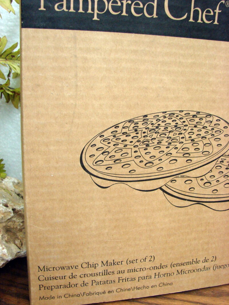 Original Pampered Chef Microwave Chip Maker Set/2 #1241 Box, Moose-R-Us.Com Log Cabin Decor