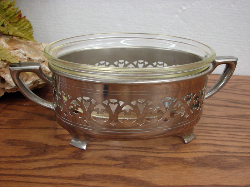 Antique 1920&#8217;s PYREX Oval Etched Lid Casserole w/ Metal Cradle $ Logo, Moose-R-Us.Com Log Cabin Decor