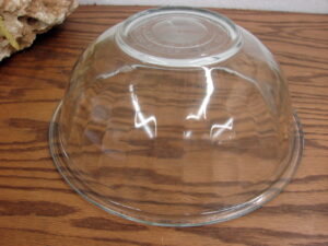 Vintage PYREX #325 Subtle Rib Round Mixing Bowl Bottom Rings
