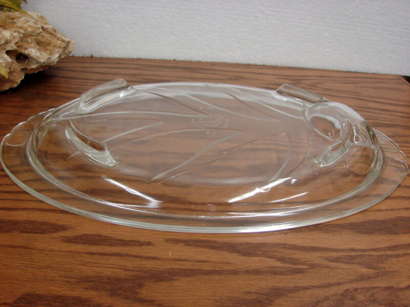 Vintage PYREX #815 Heavy Duty Footed Meat Carving Tray w/ Well Clear Glass, Moose-R-Us.Com Log Cabin Decor