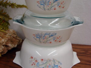 Set/3 Vintage PYREX Blue Iris Made in England Casserole w/ Blue Tint Lid