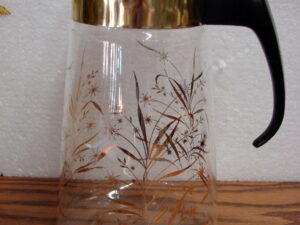 Vintage PYREX Gold Trim MCM Carafe Decanter Pitcher w/ Fancy Lid Atomic Flowers