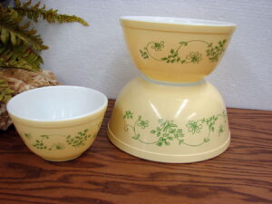 Set/3 Vintage PYREX Shenandoah #401 #402 #403 Round Nesting Mixing Bowls