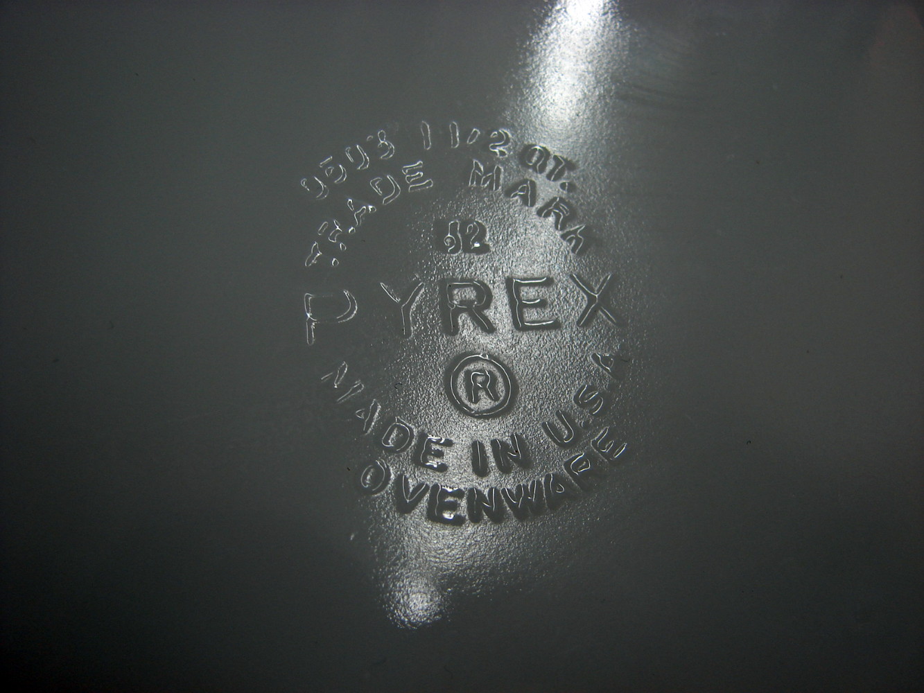 Vintage PYREX Verde Green Autumn Floral #503 Refrigerator Dish w/ Lid - Image 4