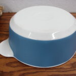 Vintage Corning Ware PyroCeram Blue Clear Lid 1 1/4 Quart Round Casserole - Image 2