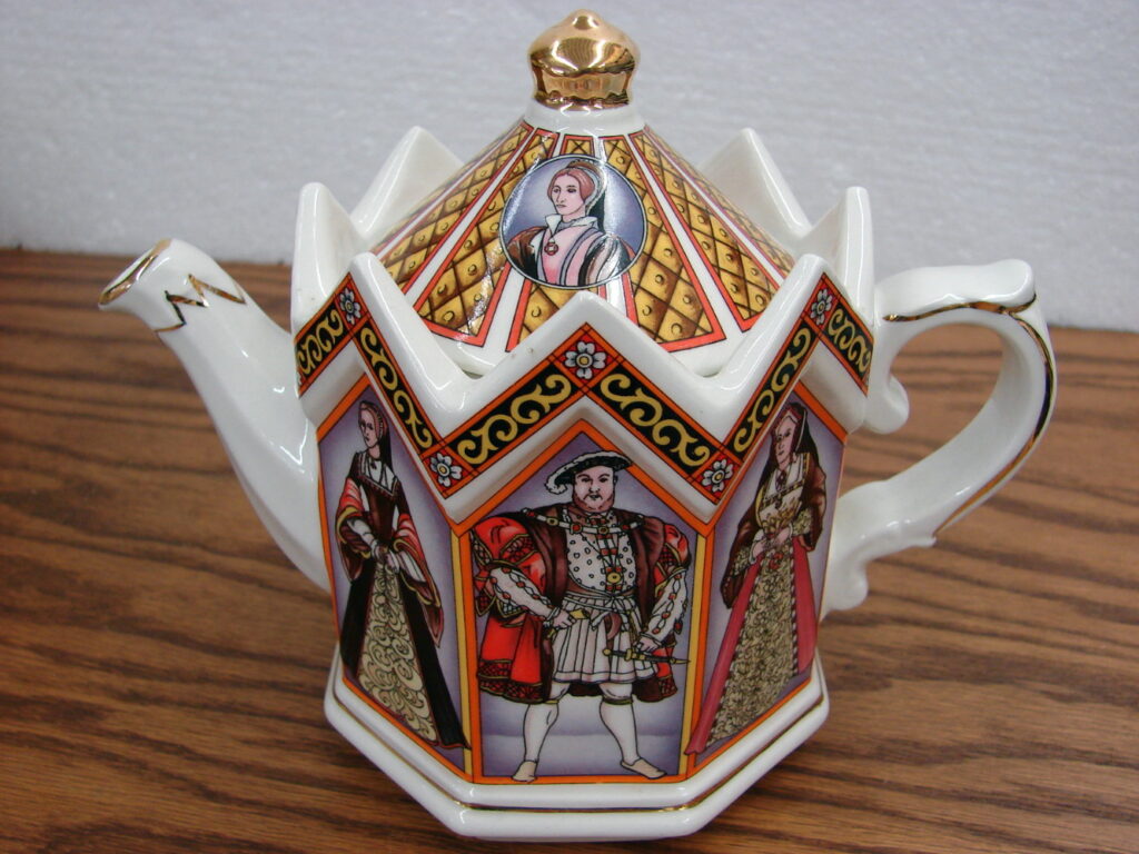 Vintage Sadler Teapot King Henry VIII Tower London Shakespeare