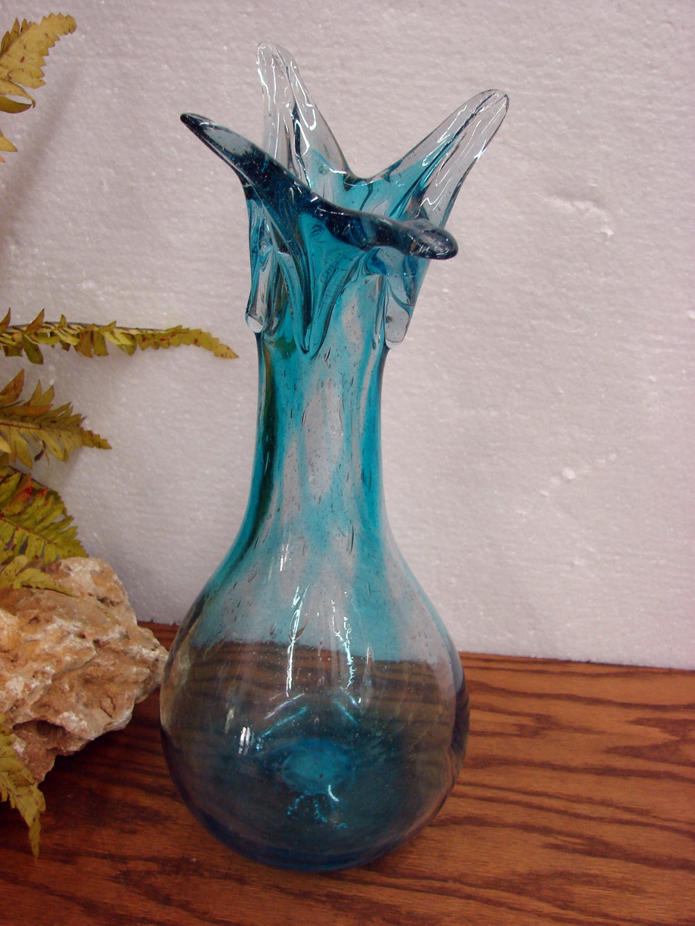 Vintage Hand Blown Art Glass Blue Wave Vase Moose R Us Com Antiques Vintage Hand Blown Art Glass Blue Wave Vase Moose R Us Com Antiques