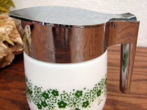 Vintage Spring Green Crazy Daisy Milk Glass Gemco Oversized Creamer Pitcher w/ Lid