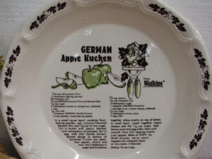 Vintage Watkins Pie Plate Deep Dish Recipe German Mexican Pizza Royal China