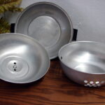 Vintage 1970's Coco Brown Winter Wheat West Bend Serving Oven Bun Warmer - Image 2