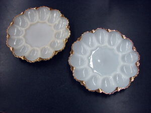 Vintage Fire King Ivory Heavenly Devil Egg Platter Serving Dish Gold Scallop