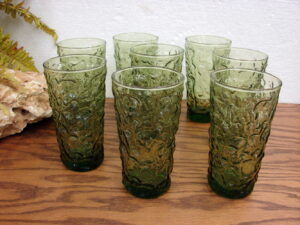 Set/8 Vintage Avocado Green Anchor Hocking Milano Tumblers 5 5/8"