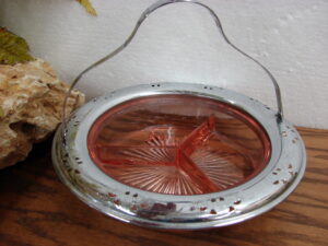 Vintage Anchor Hocking Mayfair Pink Depression Glass Open Rose Footed Cake Plate, Moose-R-Us.Com Log Cabin Decor