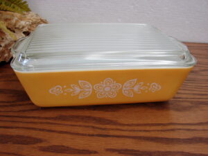 Vintage PYREX Butterfly Gold #503 Refrigerator Dish w/ Lid