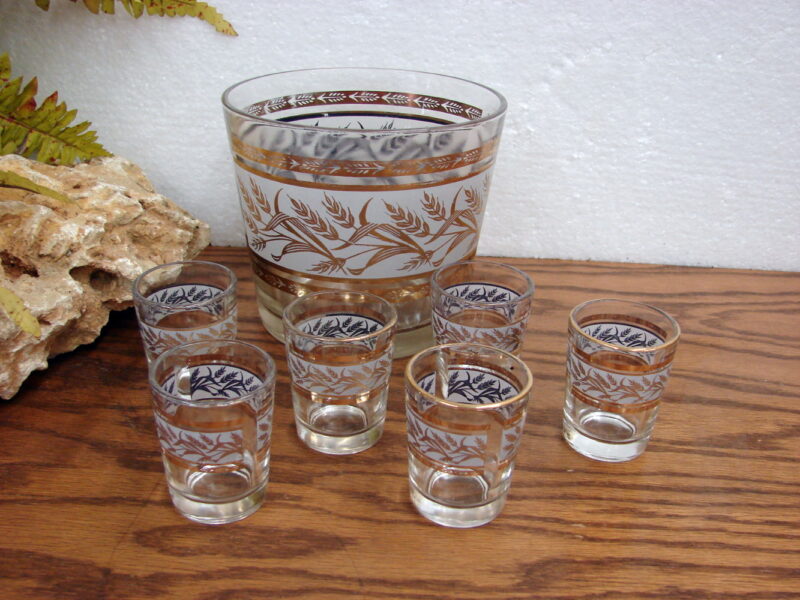 Vintage MCM Gold White Wheat Stalks Ice Bucket Shot Glass Barware Set/7, Moose-R-Us.Com Log Cabin Decor