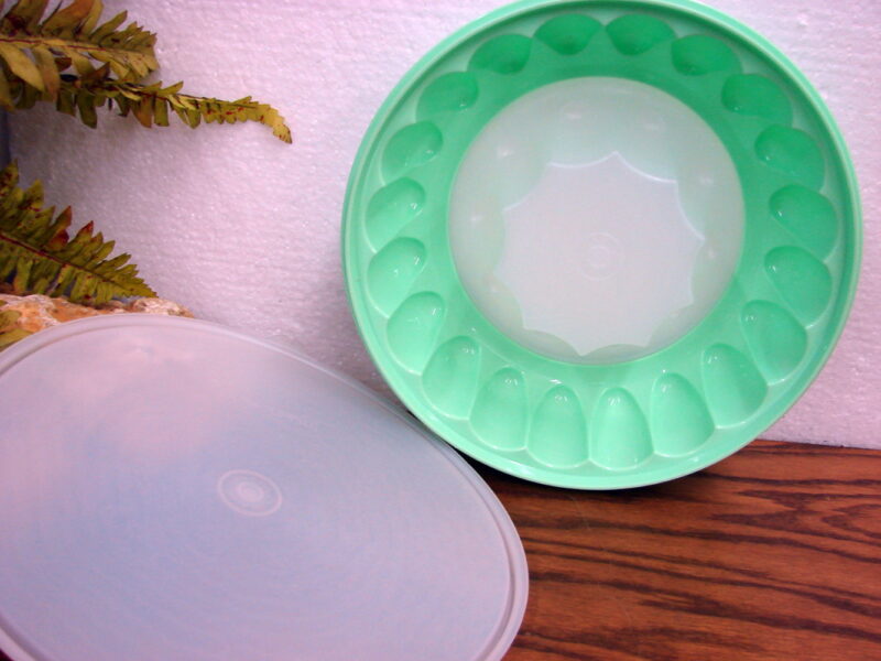 Vintage Tupperware 3 Pc Mint Green Jello Mold Ice Ring #1202 - Image 2
