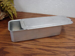 Vintage Mirro Aluminum Sliding Lid Loaf Pan Baking Lasagna Cake 5196M