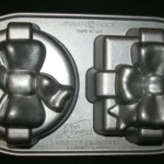 New Scandinavian Nordic Ware Heavy Duty Pretty Presents Cake Pan Mold