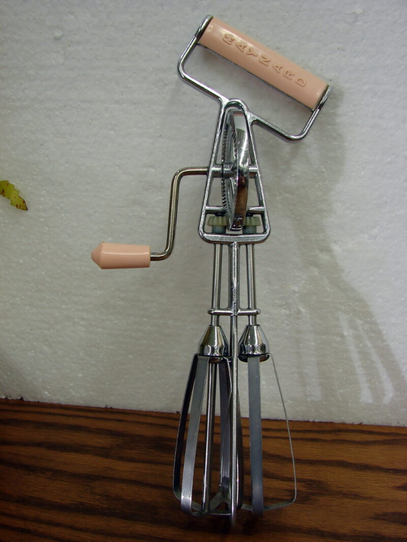 Vintage Maynard Hand Powered Manual Hand Whisk Blender Pink Stainless, Moose-R-Us.Com Log Cabin Decor