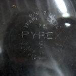 Vintage PYREX #026 Clear Round 3 Qt Baking Dish w/ Matching #626 Lid - Image 2