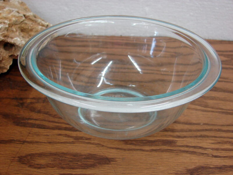 Newer Pyrex Clear Glass #322 Blue Tint Mixing Nesting Bowl 1 Qt, Moose-R-Us.Com Log Cabin Decor