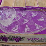 Vintage Retro Anchor Hocking Clear Embossed Grape Snack Set New in Box - Image 2