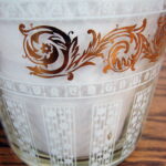 Vintage MCM Cera 22kt White and Gold Leaf Ice Bucket Barware - Image 2