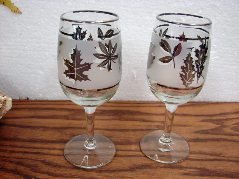 Vintage Libbey Silver Leaf Drinkware Barware Glasses Wine Goblet Tumbler, Moose-R-Us.Com Log Cabin Decor