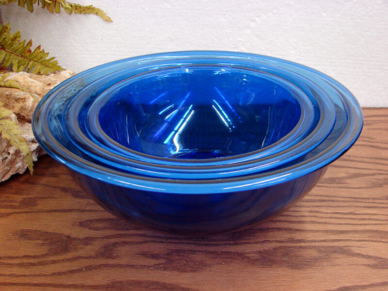 Vintage PYREX Solid Cobalt Blue Bottom Ring Nest #323 #325 #326 Nesting Bowls, Moose-R-Us.Com Log Cabin Decor