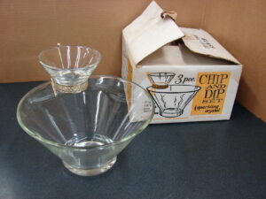 Vintage Anchor Hocking USA Vegetable Harvest Milk Glass Kitchenware Cookware, Moose-R-Us.Com Log Cabin Decor