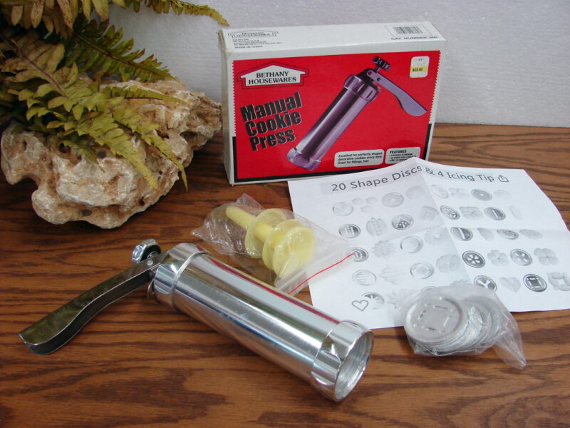 Vintage Scandinavian Bethany Housewares USA Manual Cookie Press, Moose-R-Us.Com Log Cabin Decor