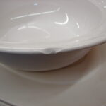Corning Ware Casual Elegance White 6 Piece Set Oval Rectangular Round w/ Lids - Image 6