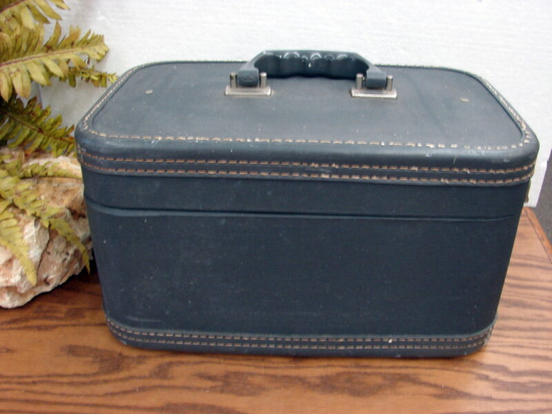 Vintage La Parisienne By Crown Luggage 14” Blue Train Box 1940-50 Side Open, Moose-R-Us.Com Log Cabin Decor