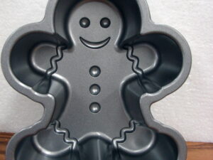 Nordic Ware Heavy Duty Baking Pan Gingerbread Man Shaped Cake