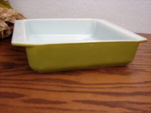 Vintage PYREX Verde Green #922 Square Open Baking Dish Pan 8"