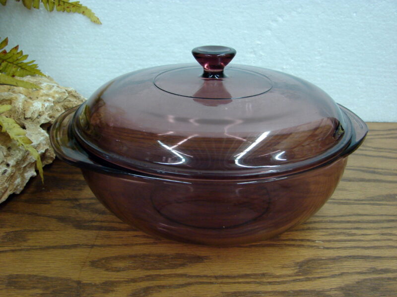 Vintage PYREX #024 Cranberry Round 2 Qt Casserole Baking Dish w/ Lid, Moose-R-Us.Com Log Cabin Decor