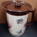 31 Pc Thermo Serv West Bend Les Kouba Insulated Mug Glass Pitcher Ice Bucket etc. - Image 9