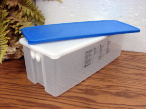 Tupperware XL Fridge Smart Celery Fruit Vegetable Crisper Vented #3995 Two Lids