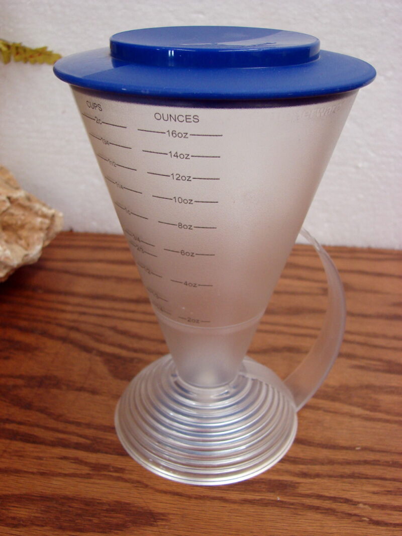 Tupperware Blue Clear Graduated Measuring Funnel Bottom Dump 2 Cup, Moose-R-Us.Com Log Cabin Decor