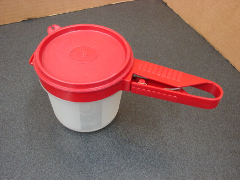 Vintage Tupperware Sift It Sifter Attached Bowl Lid Hand Held Red 1689, Moose-R-Us.Com Log Cabin Decor