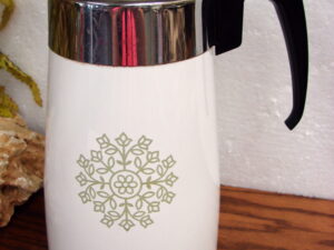Corning Ware Meadow Pink Garland Flowers Corelle Dinnerware Kitchen Accessories (Copy), Moose-R-Us.Com Log Cabin Decor